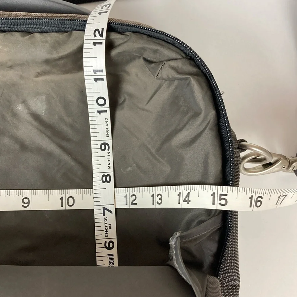 Eddie Bauer Messenger Commuter Travel Bag